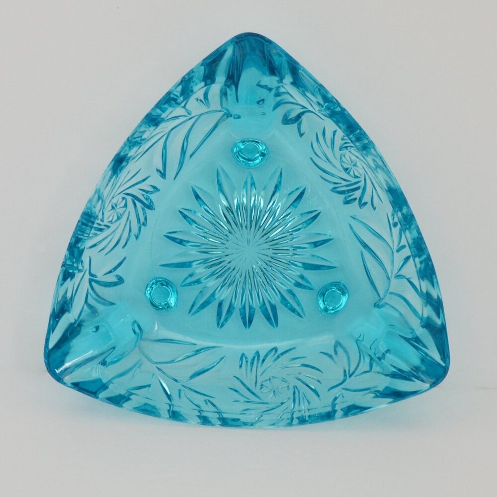 Hazel-Atlas Capri Turquoise Glass Triangular Ashtray